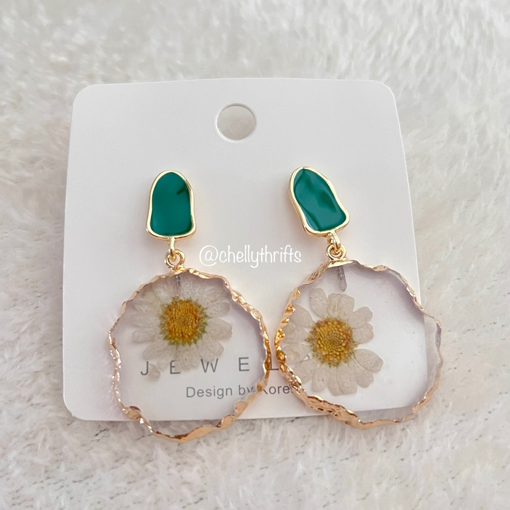 Flower Drop Earrings - Picture 1 of 3